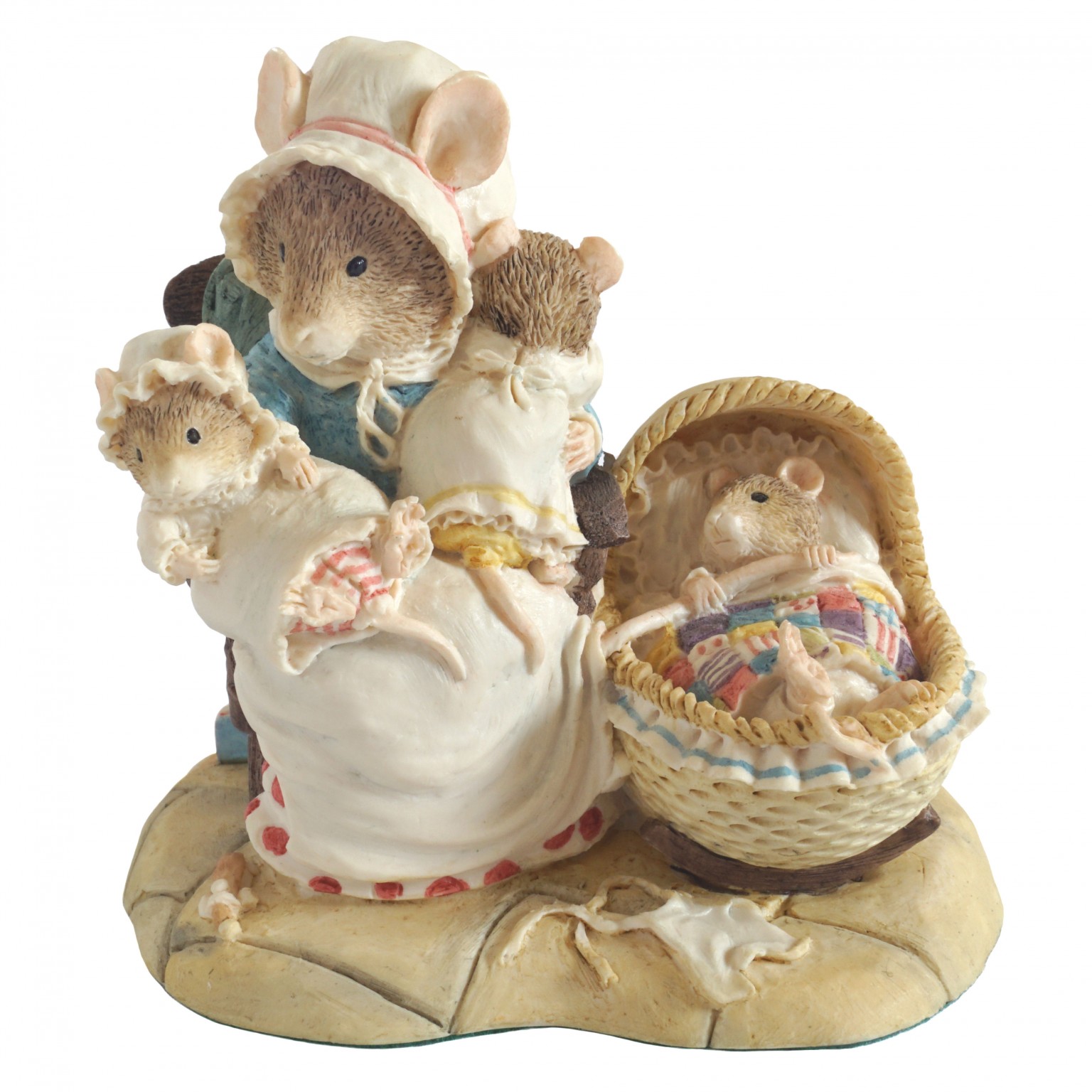 Nivag Collectables: Border Fine Arts - Brambly Hedge: Poppy and Nivag Collectables: Border Fine Arts - Brambly Hedge: Poppy and