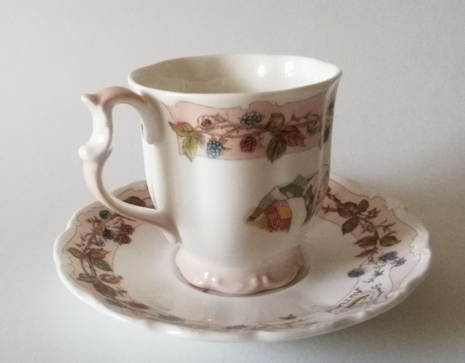 希少 Brambly Hedge AUTUMN STORY 琺瑯容器3点セット 42578-1-4887-img20220226154356.jpg